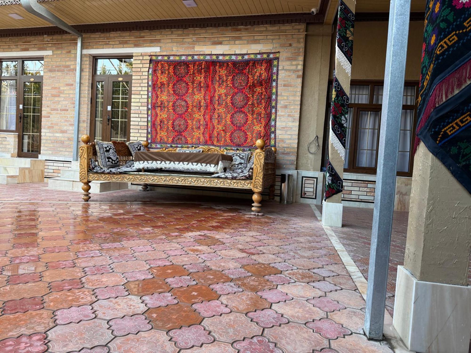 Salomat Guest House ซามาร์คันด์ ภายนอก รูปภาพ