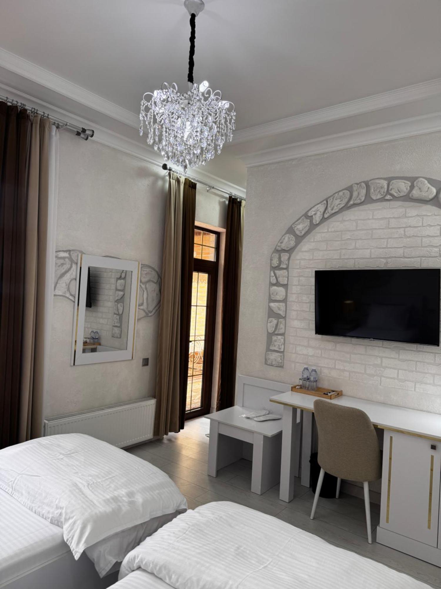 Salomat Guest House ซามาร์คันด์ ภายนอก รูปภาพ